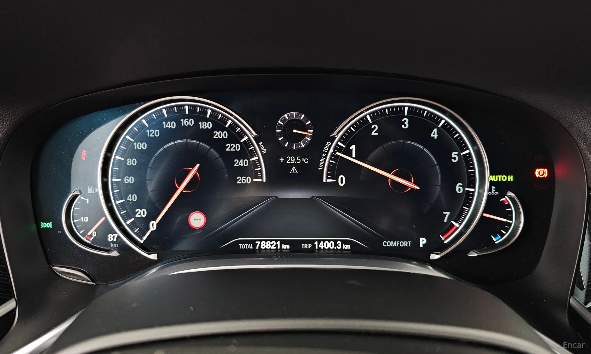 BMW 7 Series (G11) превью 8