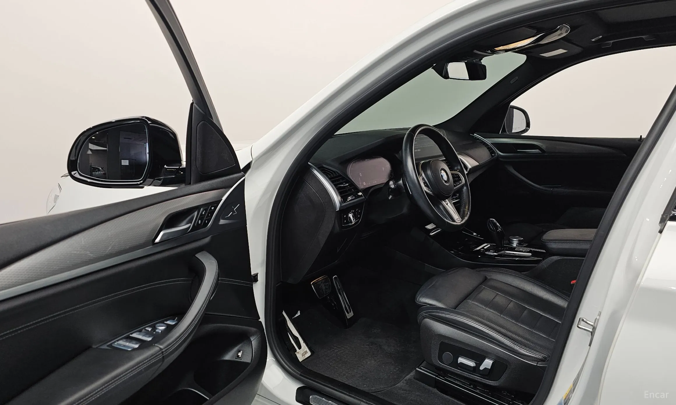 BMW X3 (G01) превью 10