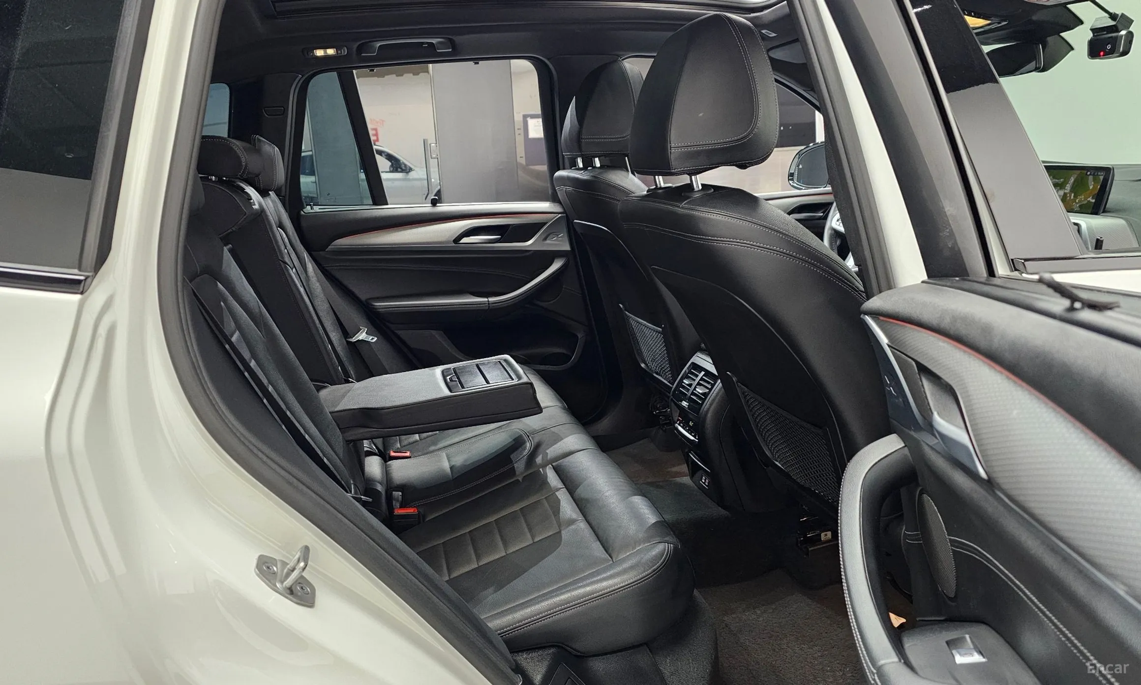 BMW X3 (G01) превью 11