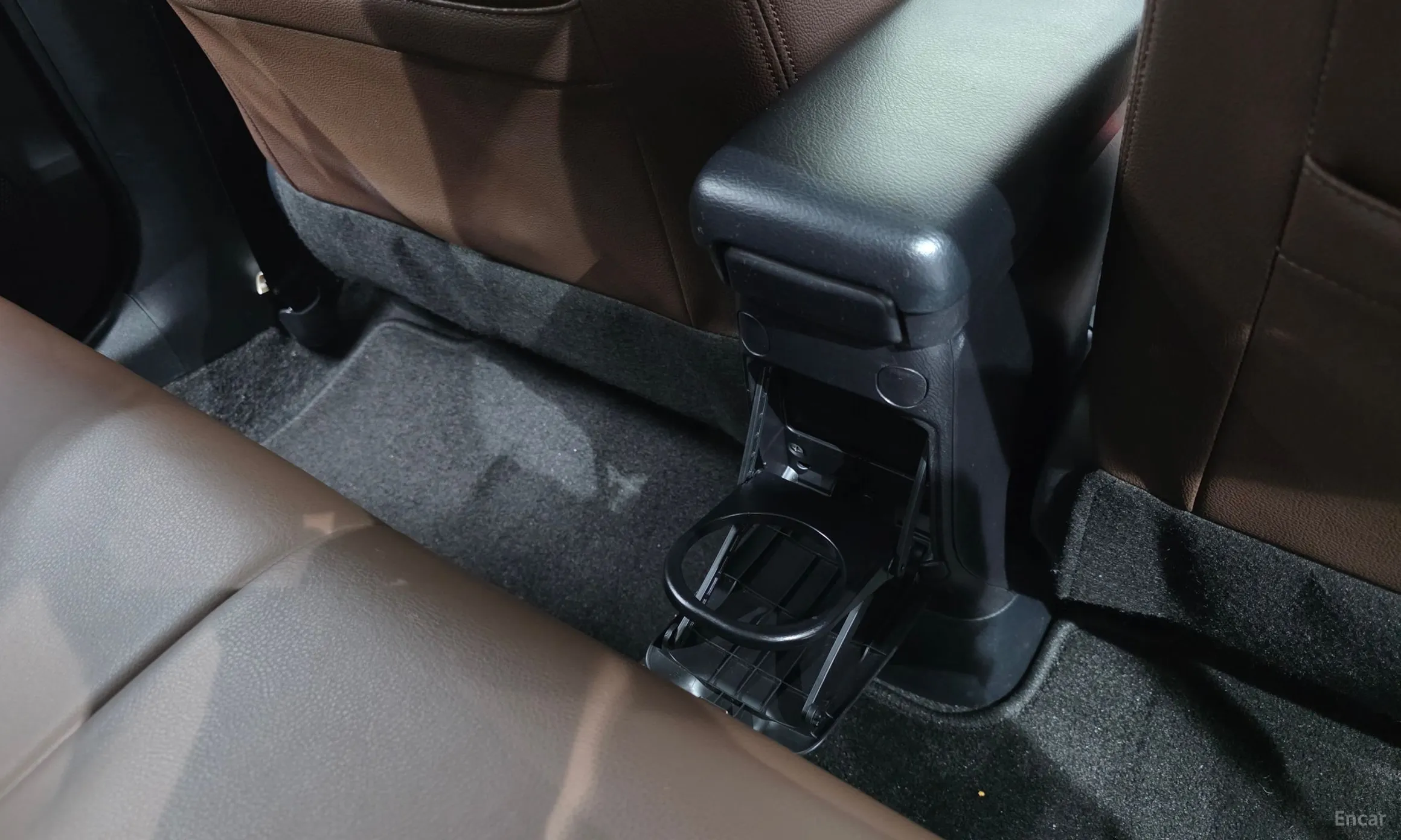 Toyota Prius C превью 19
