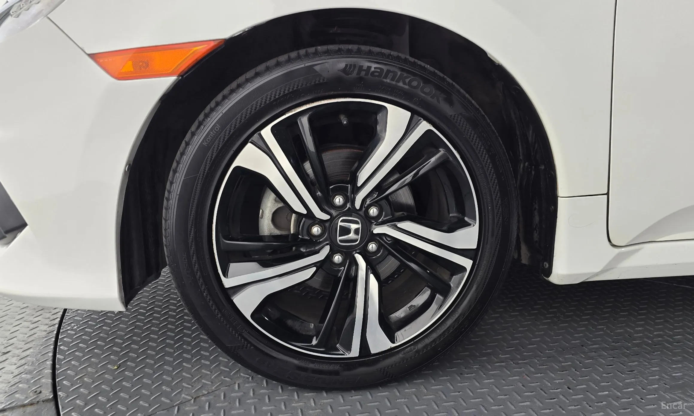 Honda Civic превью 5