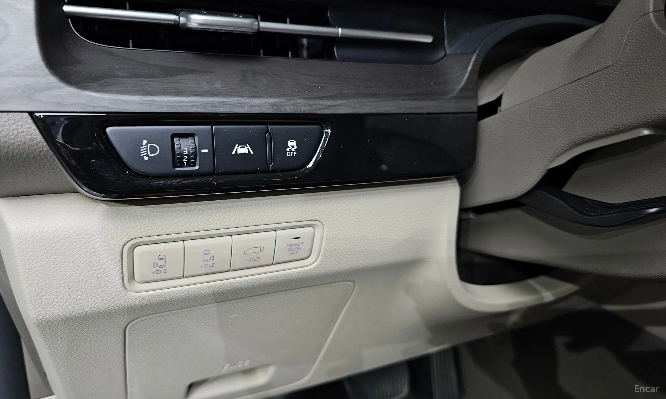 Kia Carnival Gen 4 превью 17