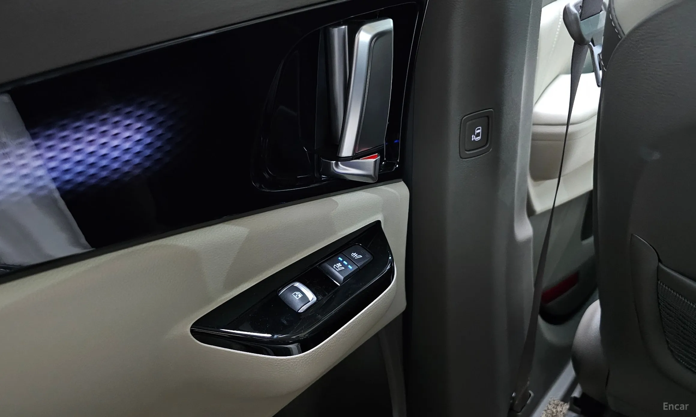 Kia Carnival Gen 4 превью 19