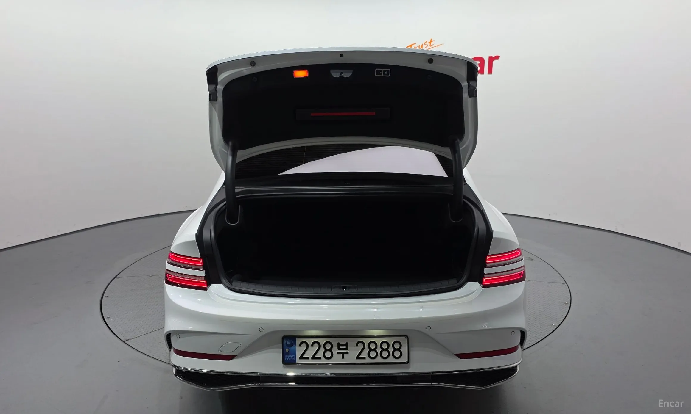 Genesis G80 (RG3) превью 20