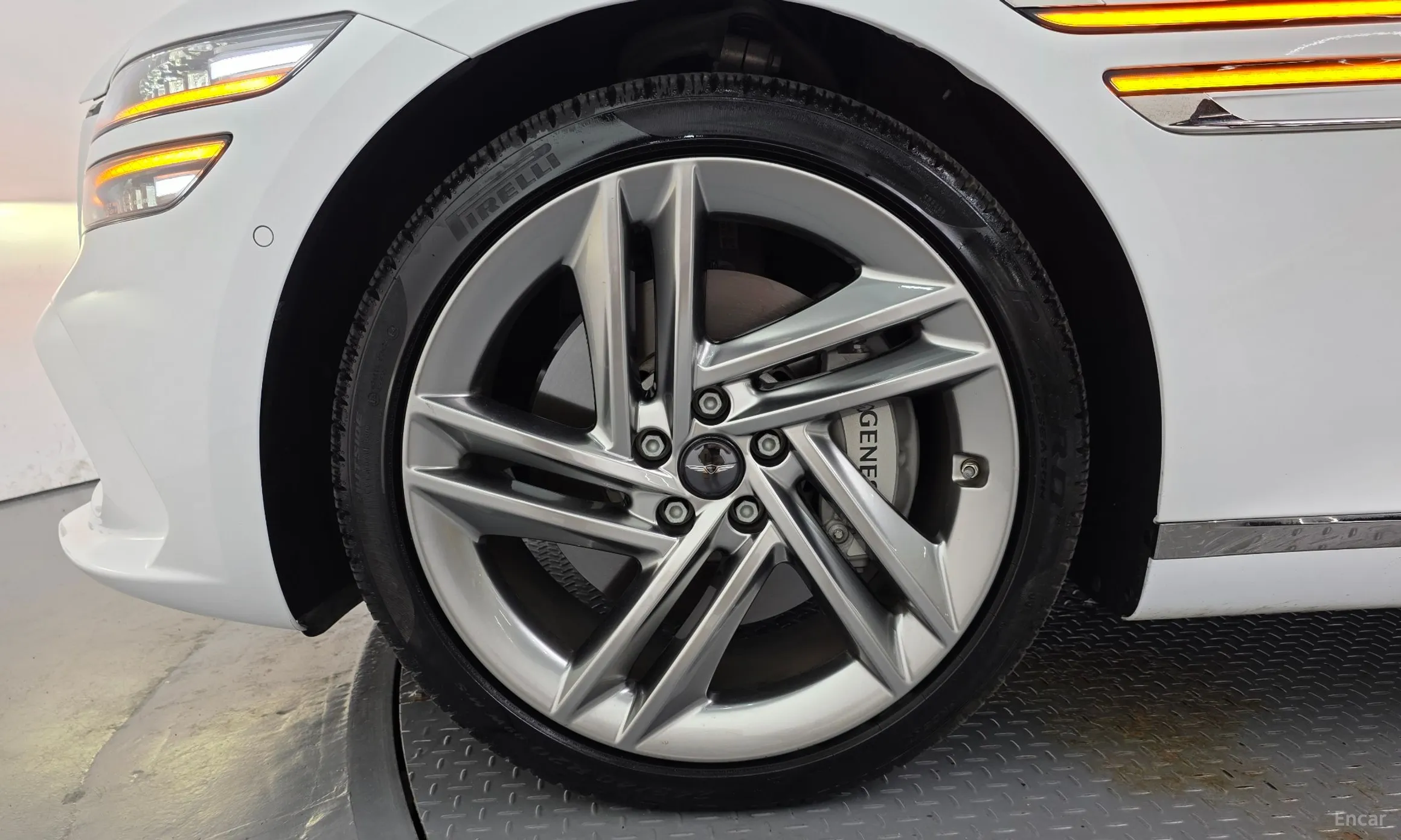 Genesis G80 (RG3) превью 5