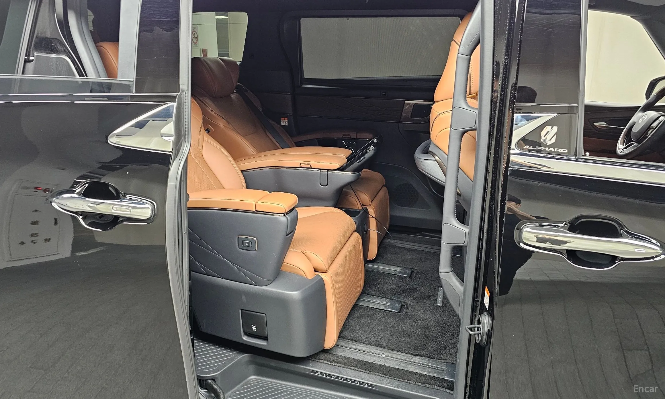 Toyota Alphard 4th Generation превью 12