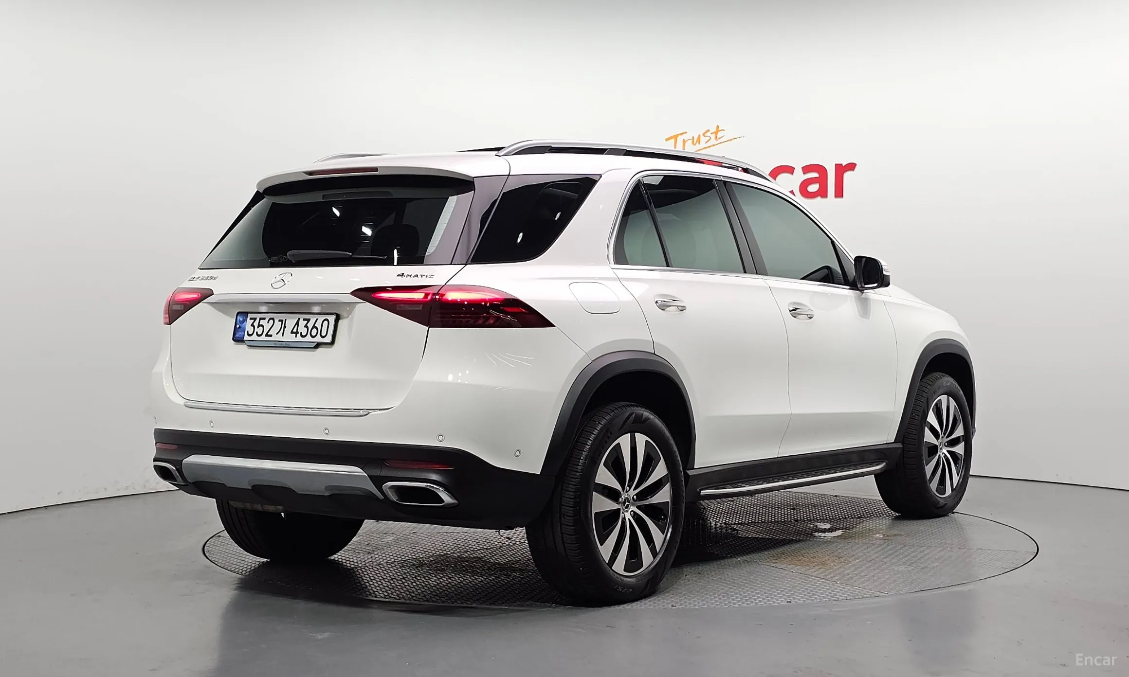 Mercedes Benz GLE-Class W167