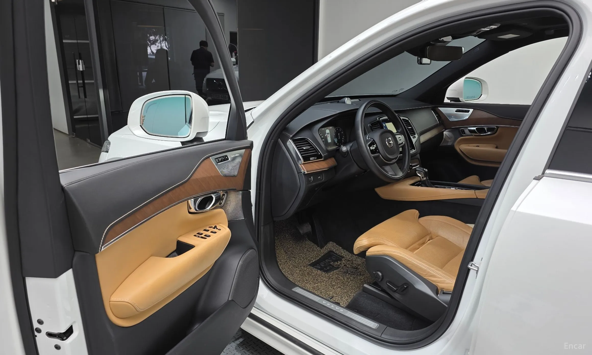 Volvo XC90 Gen 2 превью 10
