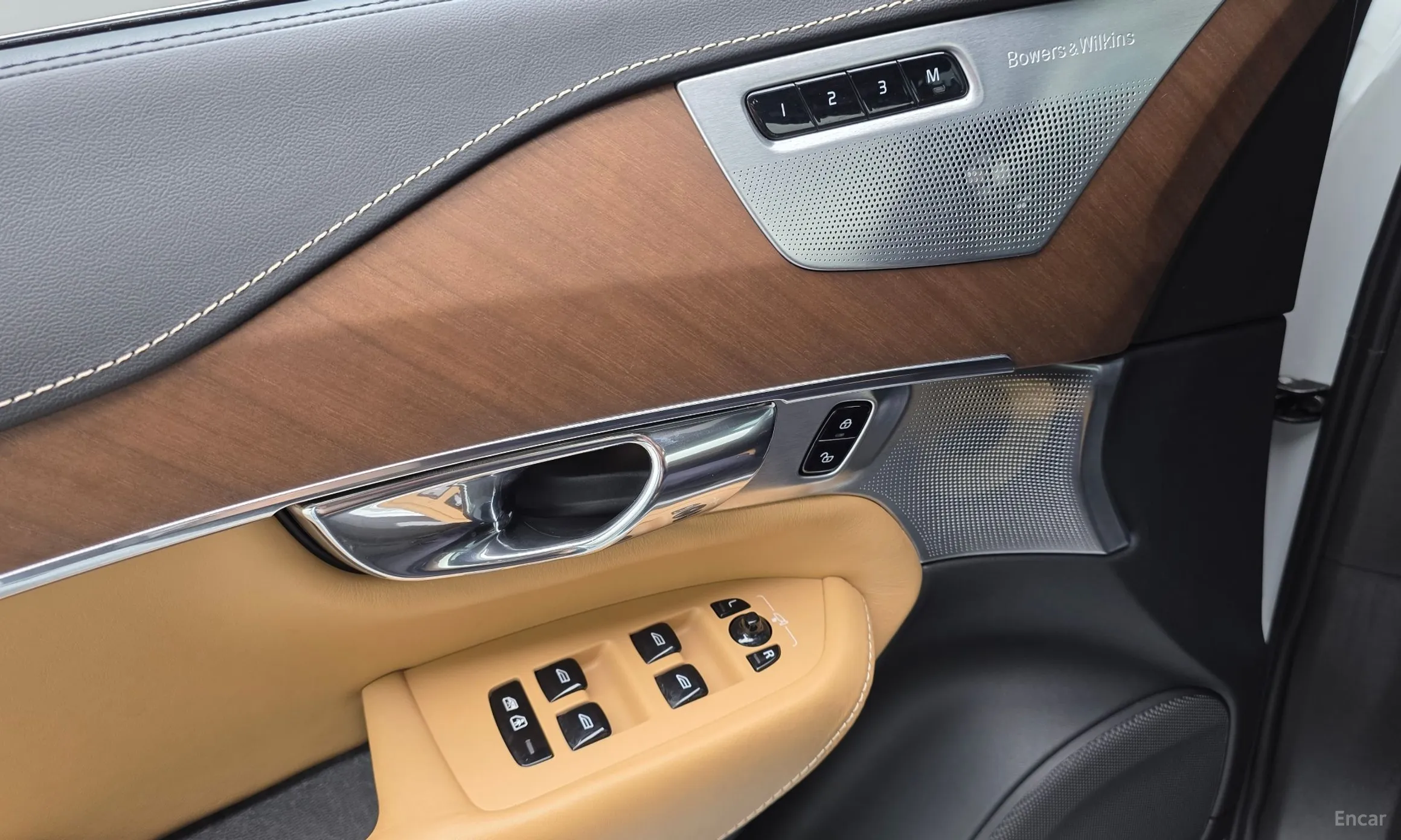 Volvo XC90 Gen 2 превью 20