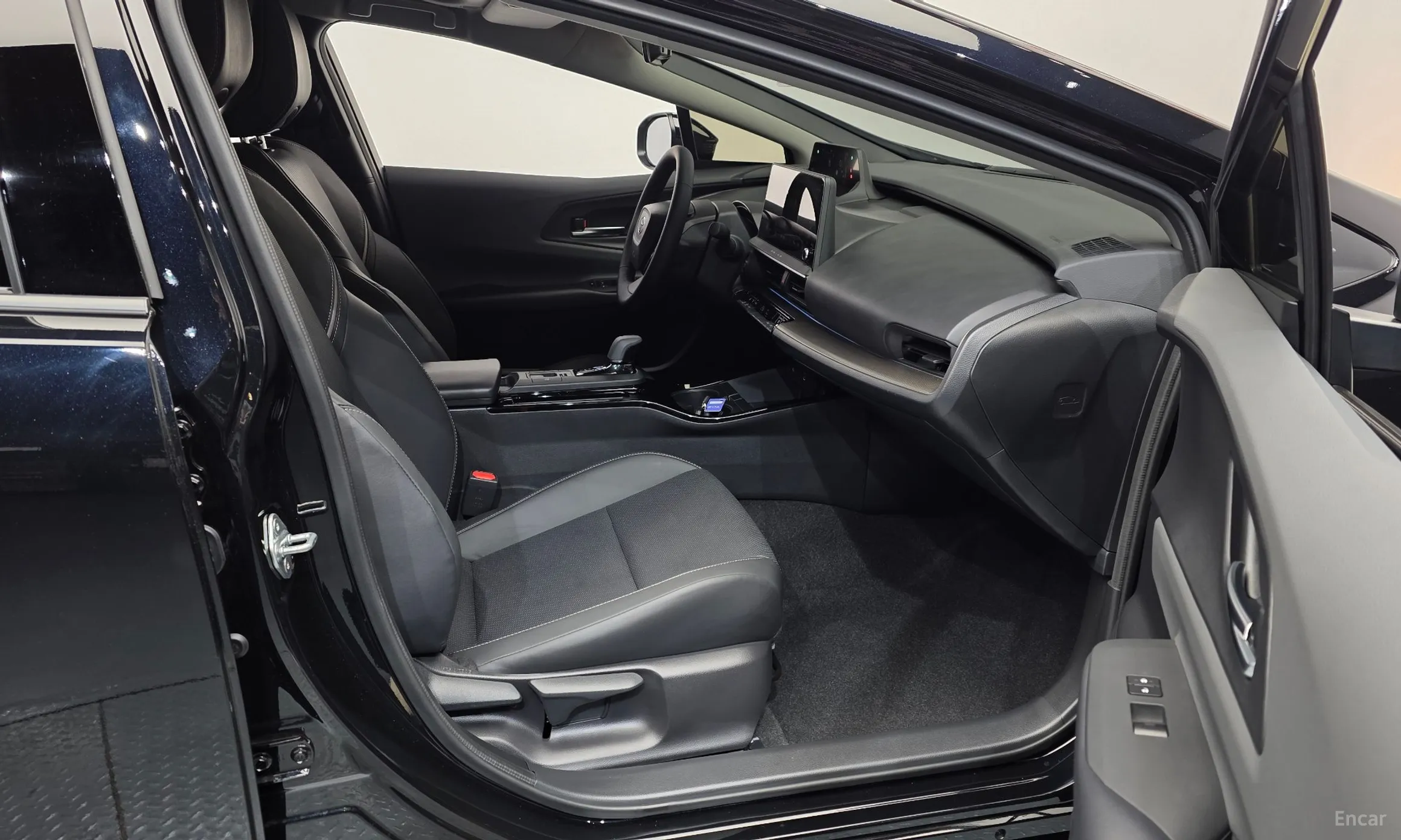 Toyota Prius 5th Generation превью 11