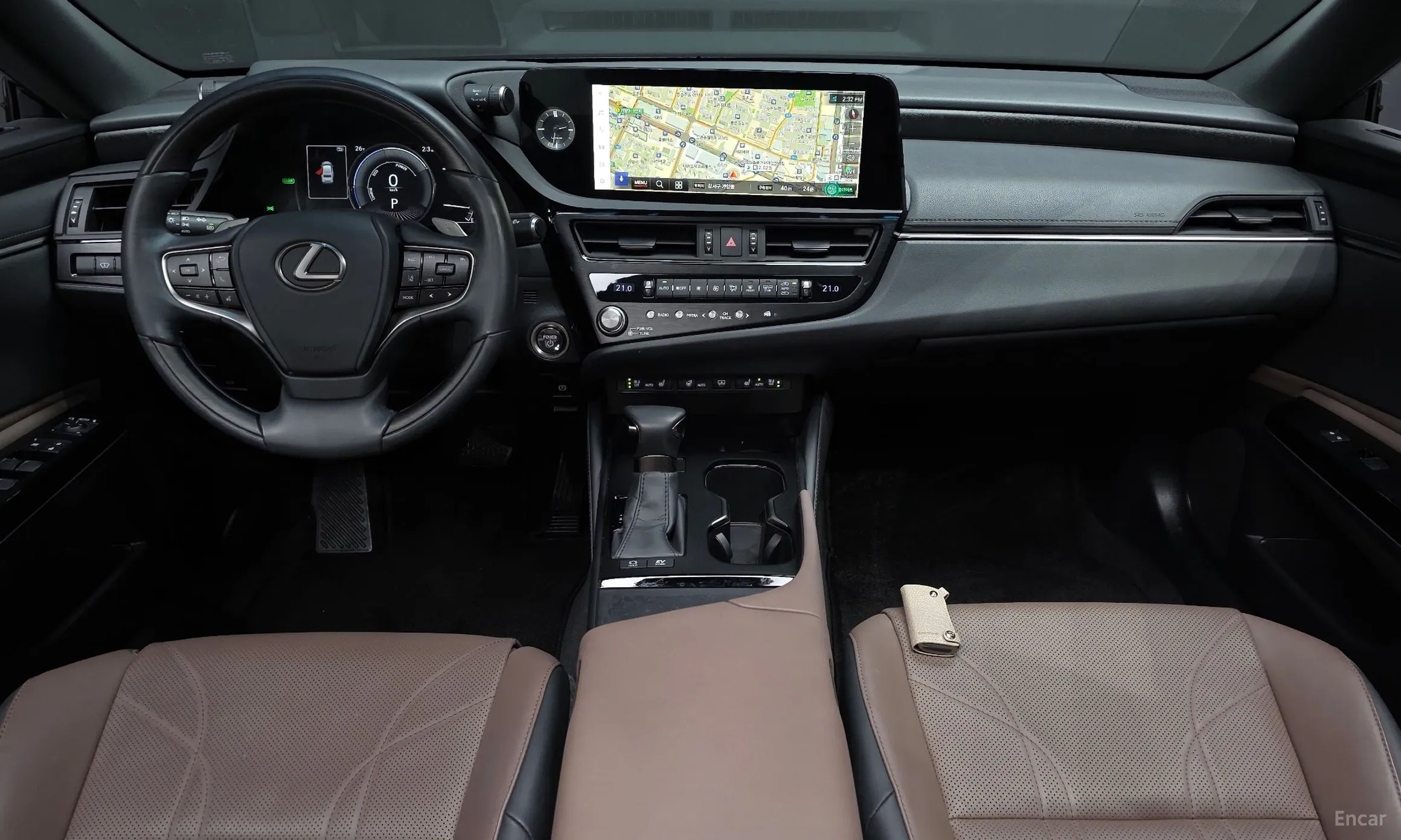 Lexus ES300h 7th Generation превью 7