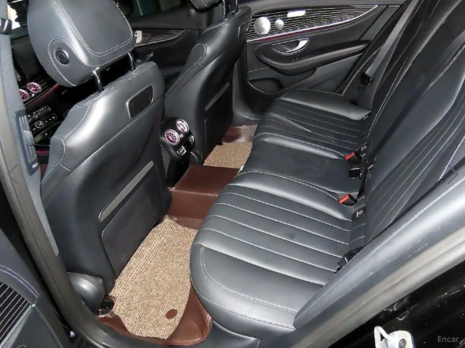 Mercedes Benz E-Class W213 превью 7