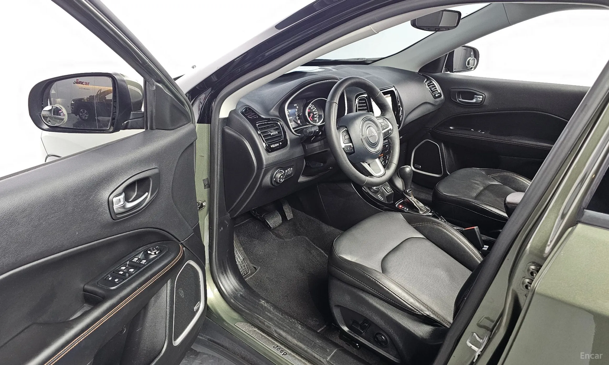 Jeep Compass 2nd Generation превью 11