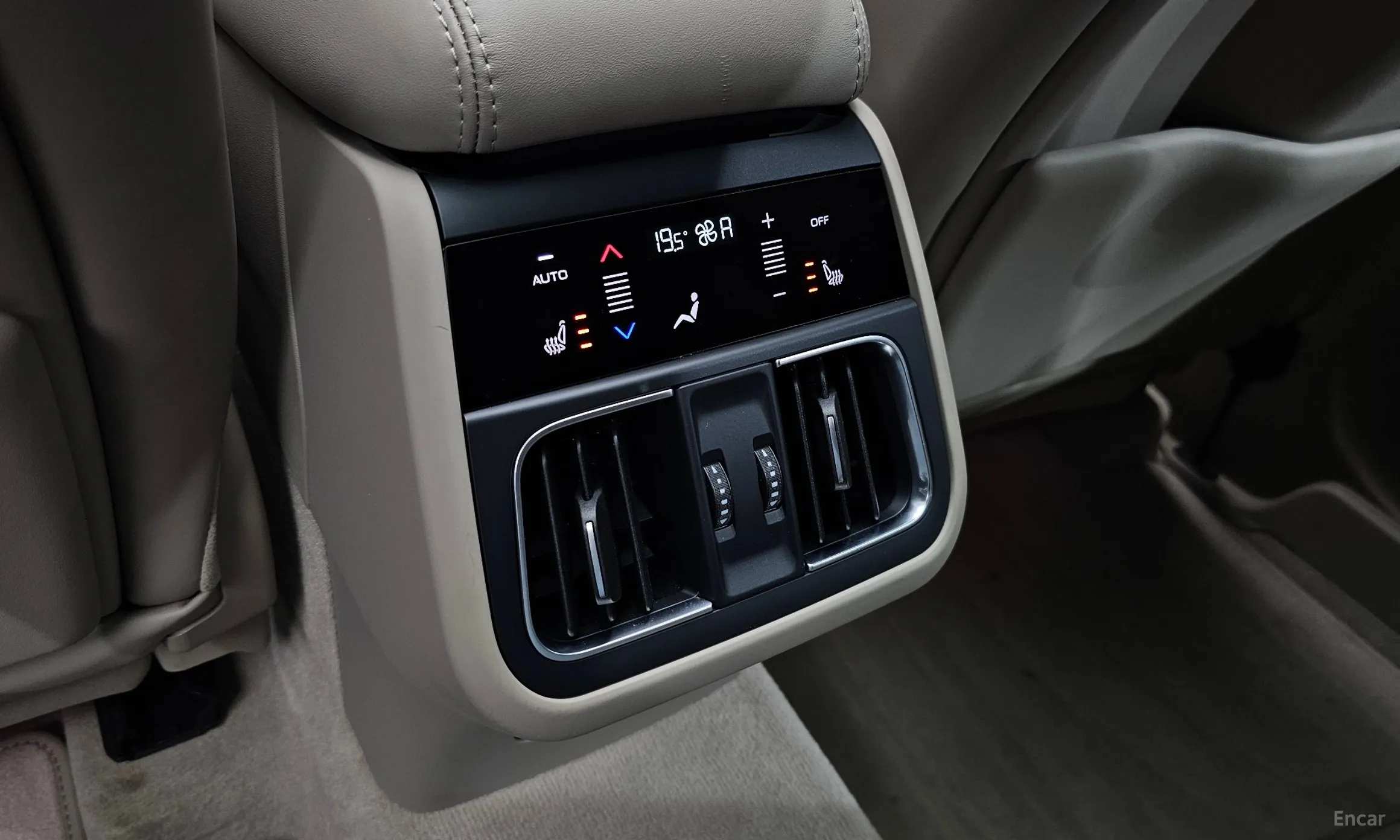 Maserati Grekale превью 19