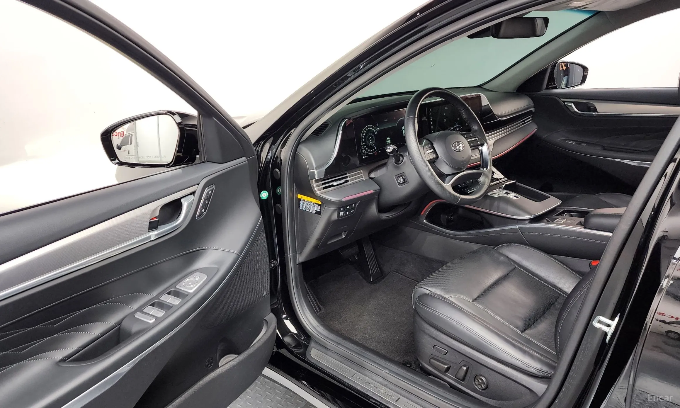 Hyundai Grandeur IG превью 10