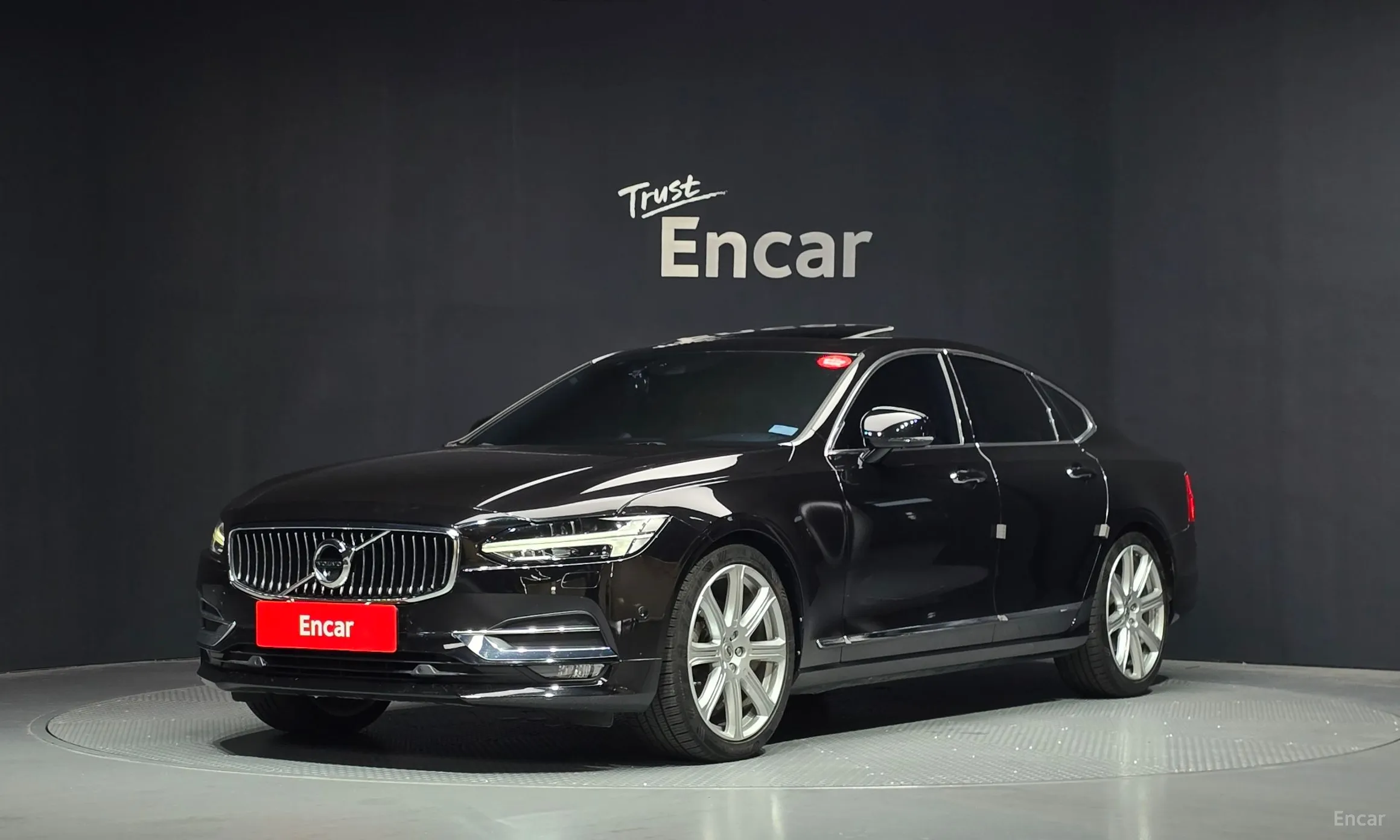 S90