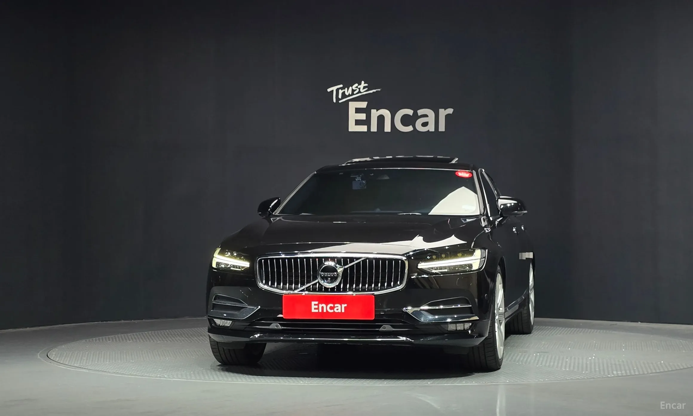 Volvo S90 превью 3