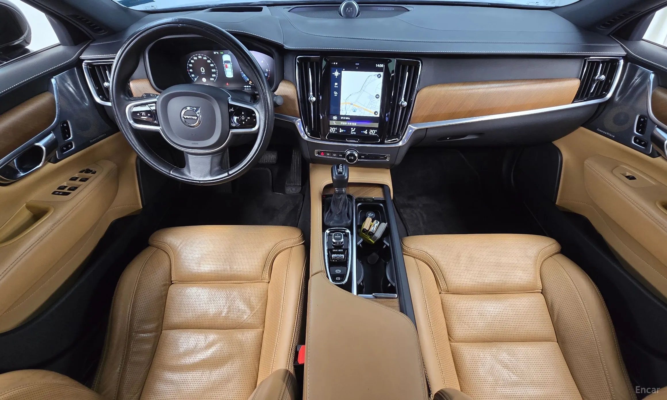 Volvo S90 превью 7