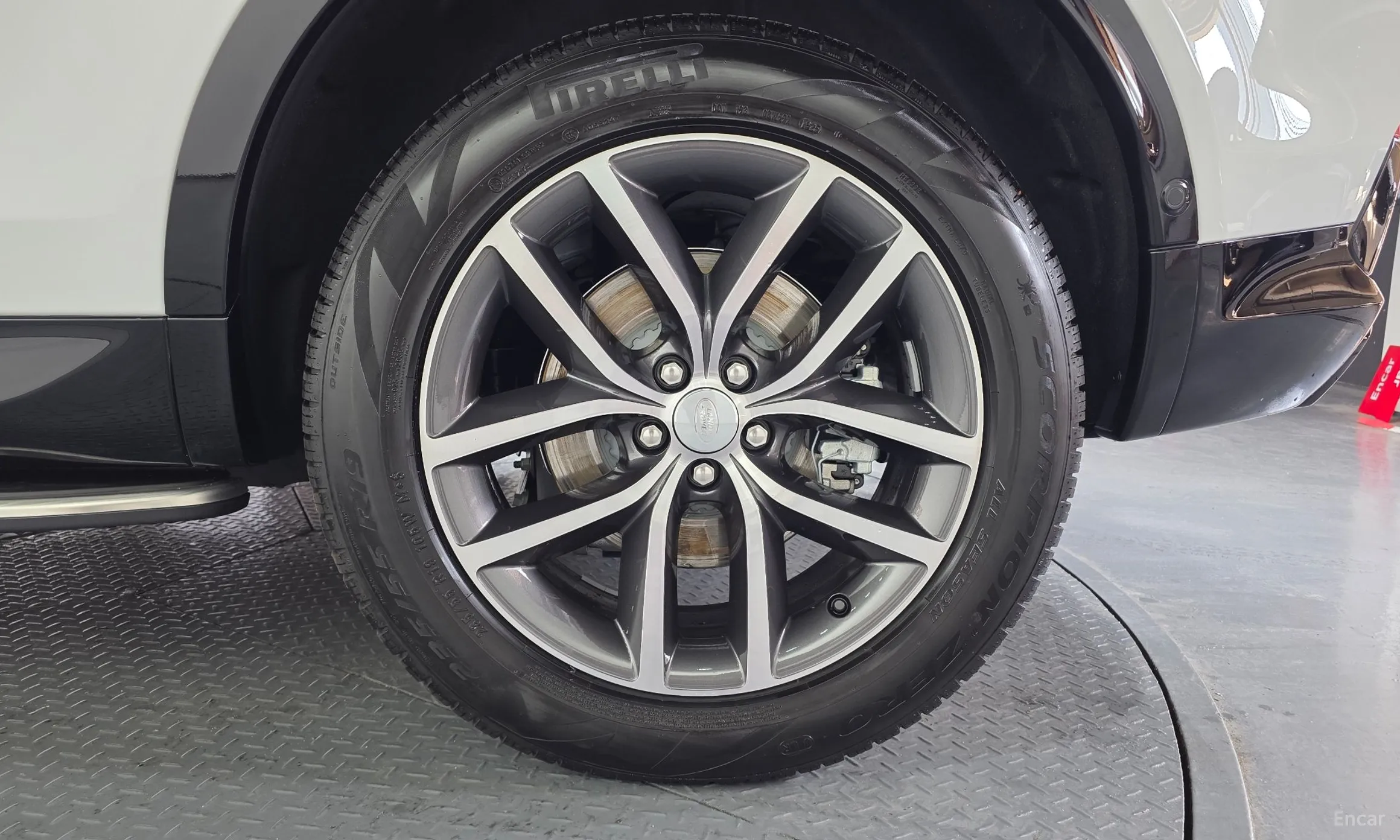 Land Rover Discovery Sports превью 8