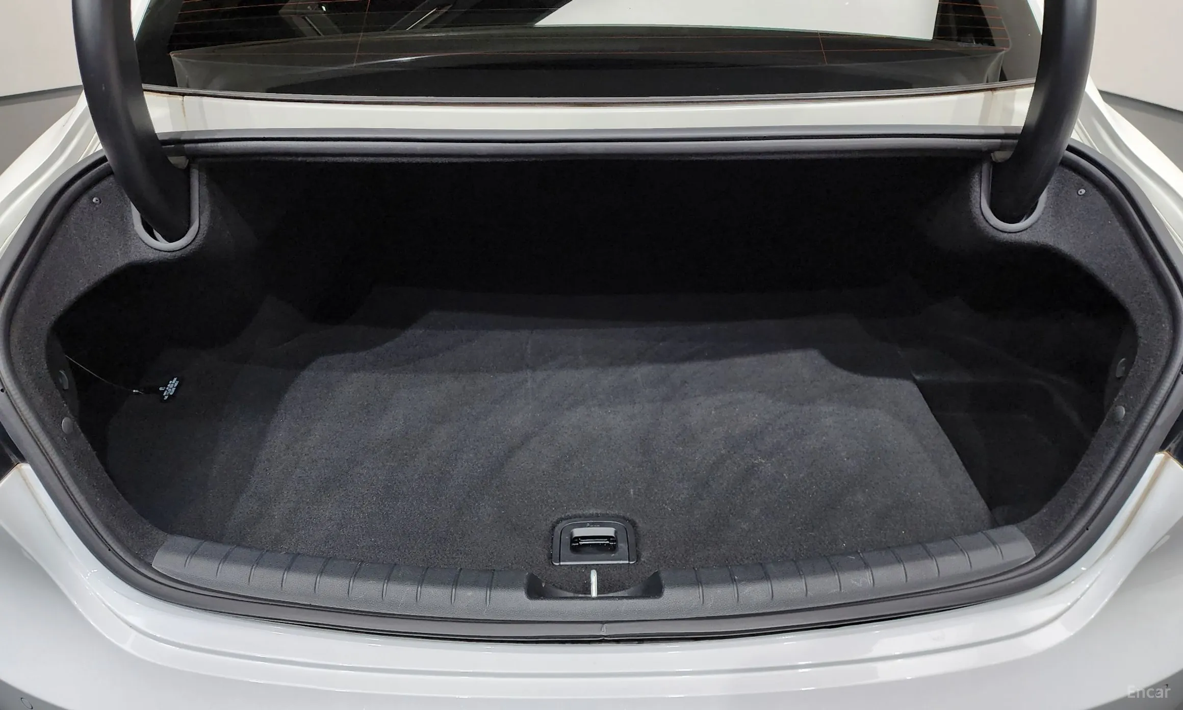 Hyundai Grandeur IG превью 16