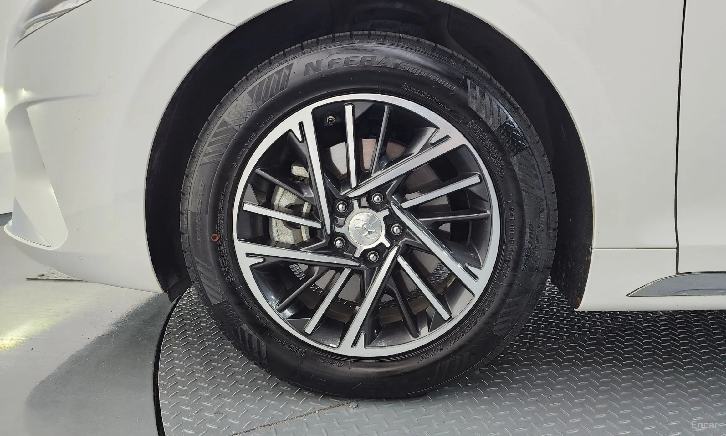 Hyundai Grandeur IG превью 5
