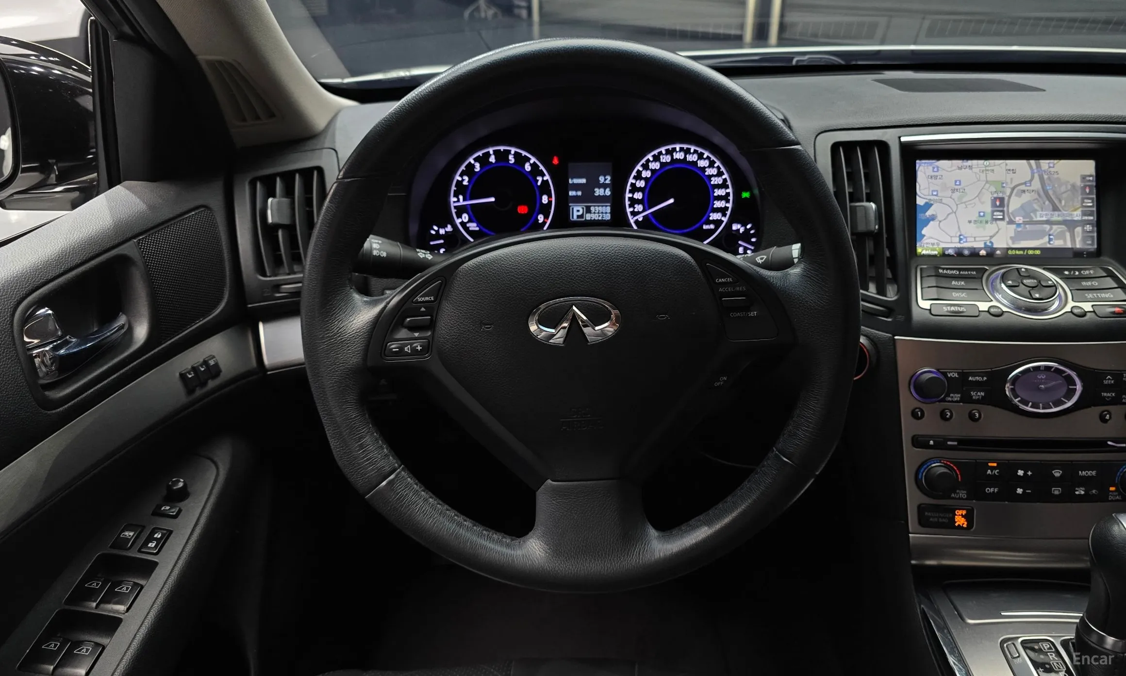 Infiniti G25 превью 13