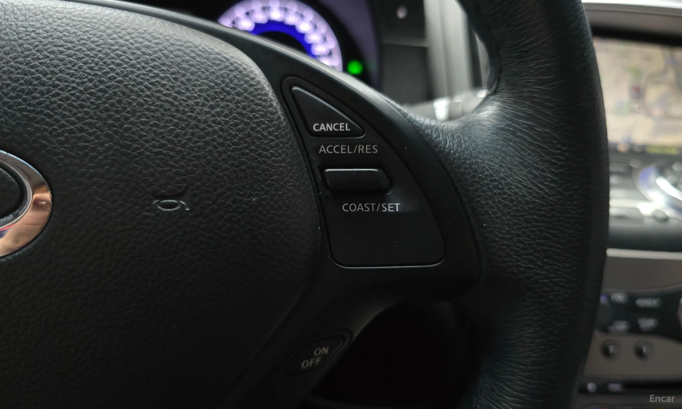 Infiniti G25 превью 19