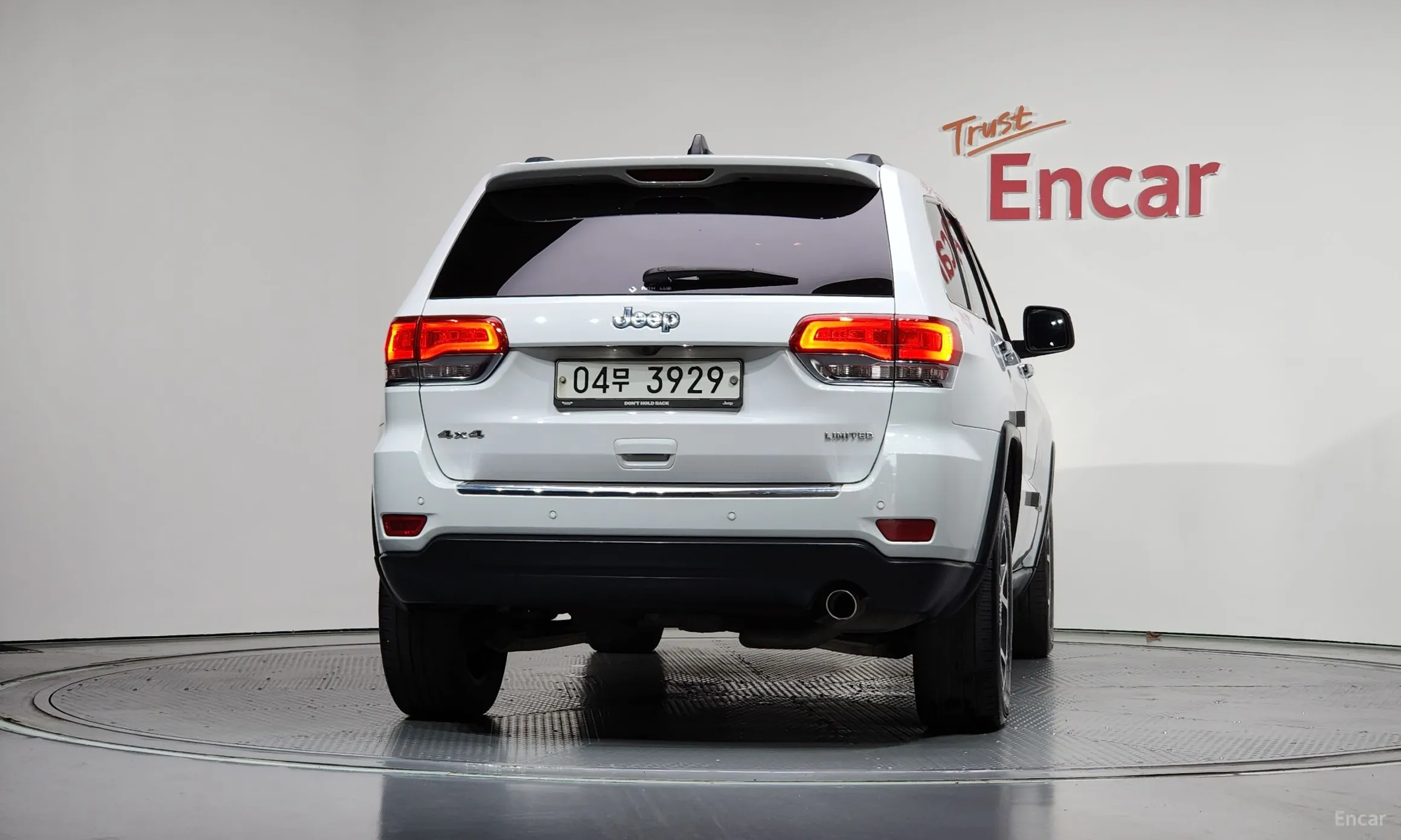 Jeep Grand Cherokee превью 4
