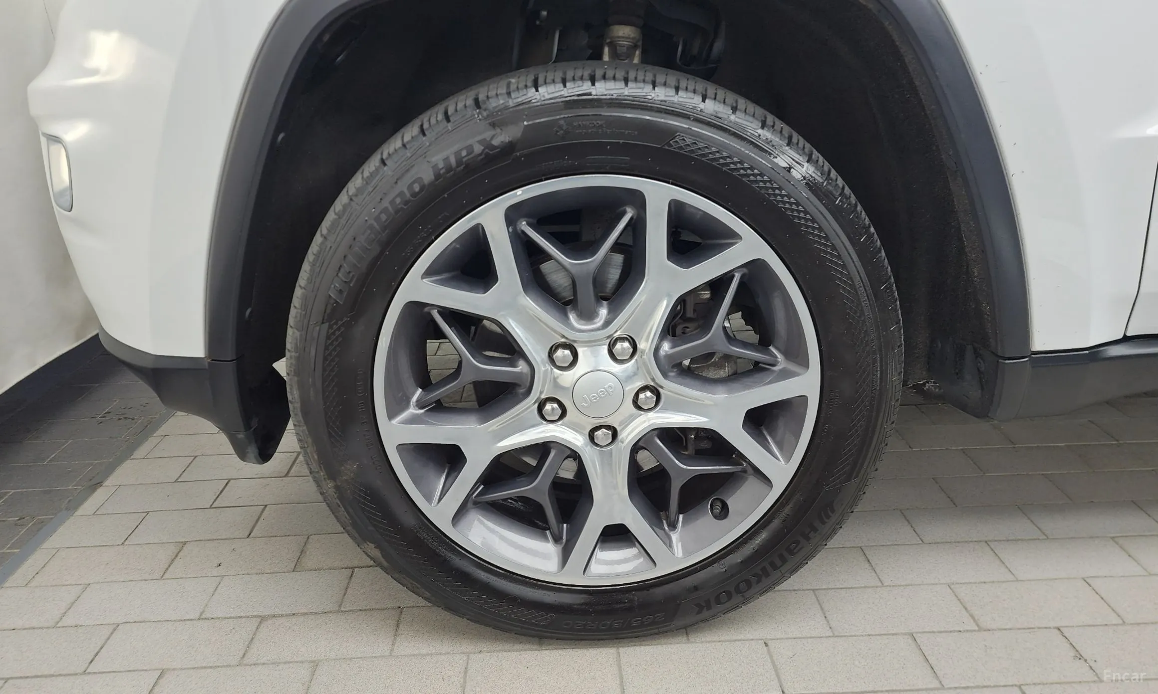 Jeep Grand Cherokee превью 5