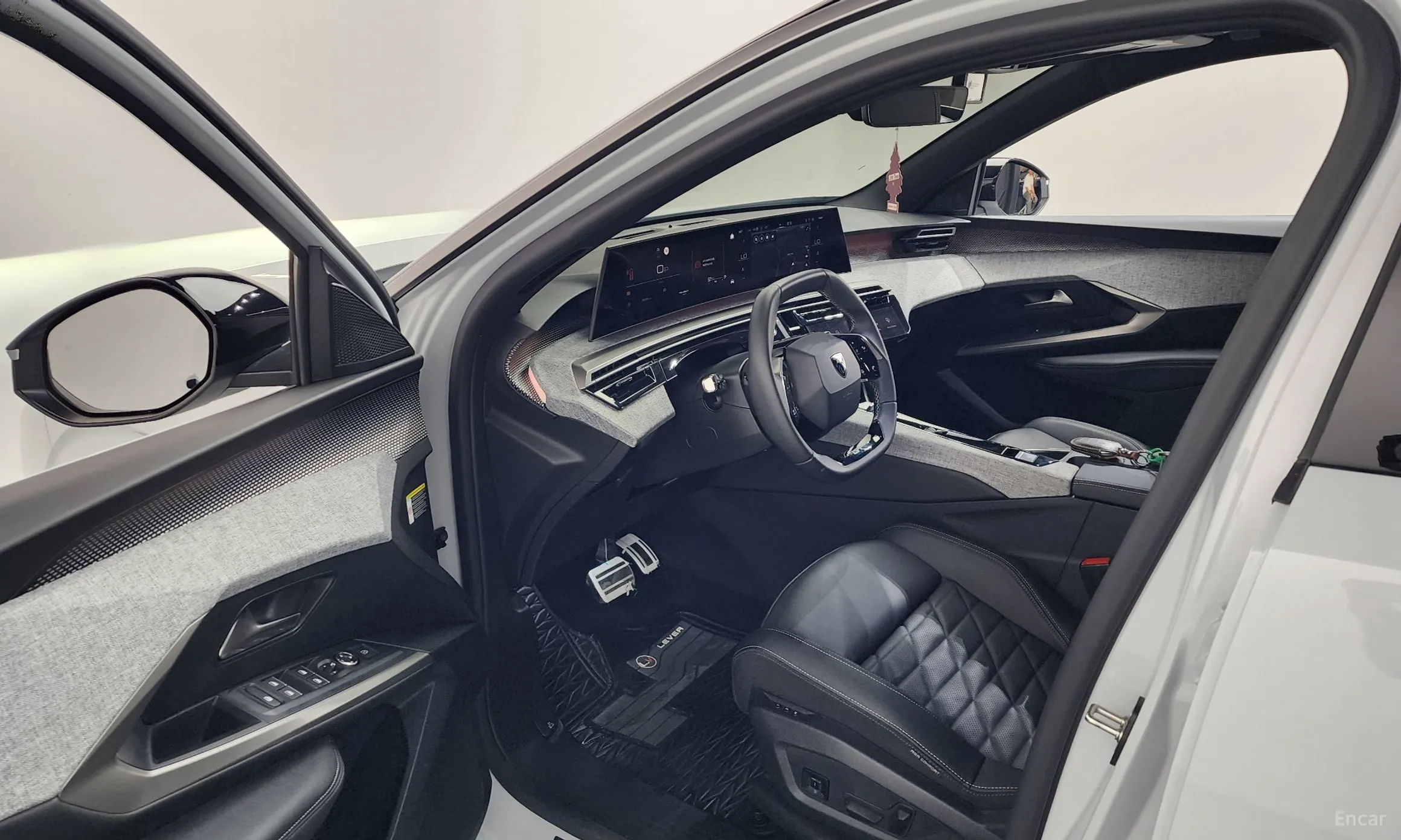 Peugeot 3008 3rd generation превью 10
