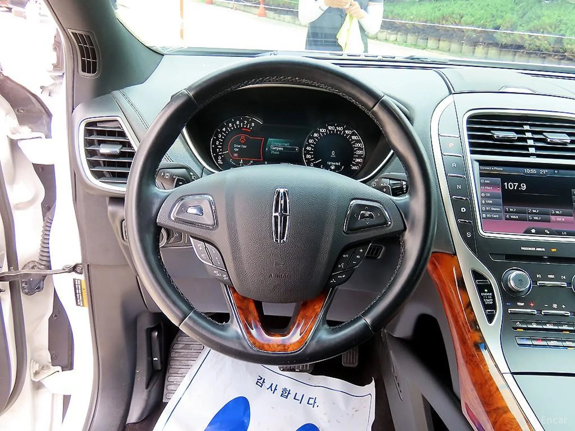 Lincoln MKX 2nd Generation превью 8