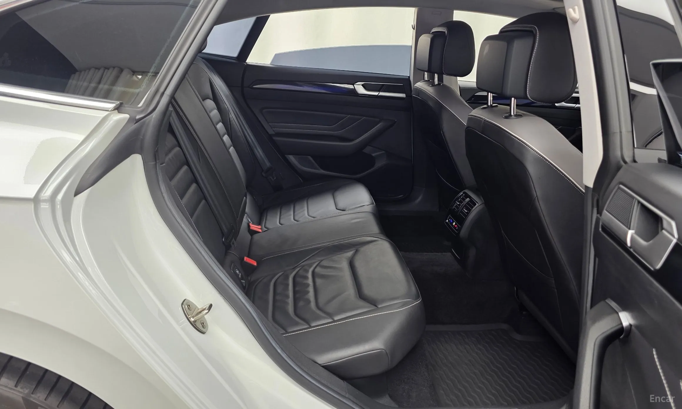 Volkswagen Ateon превью 12