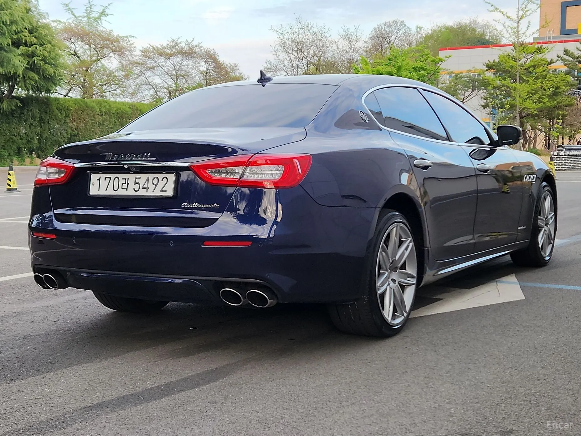 Maserati Quattroporte превью 4