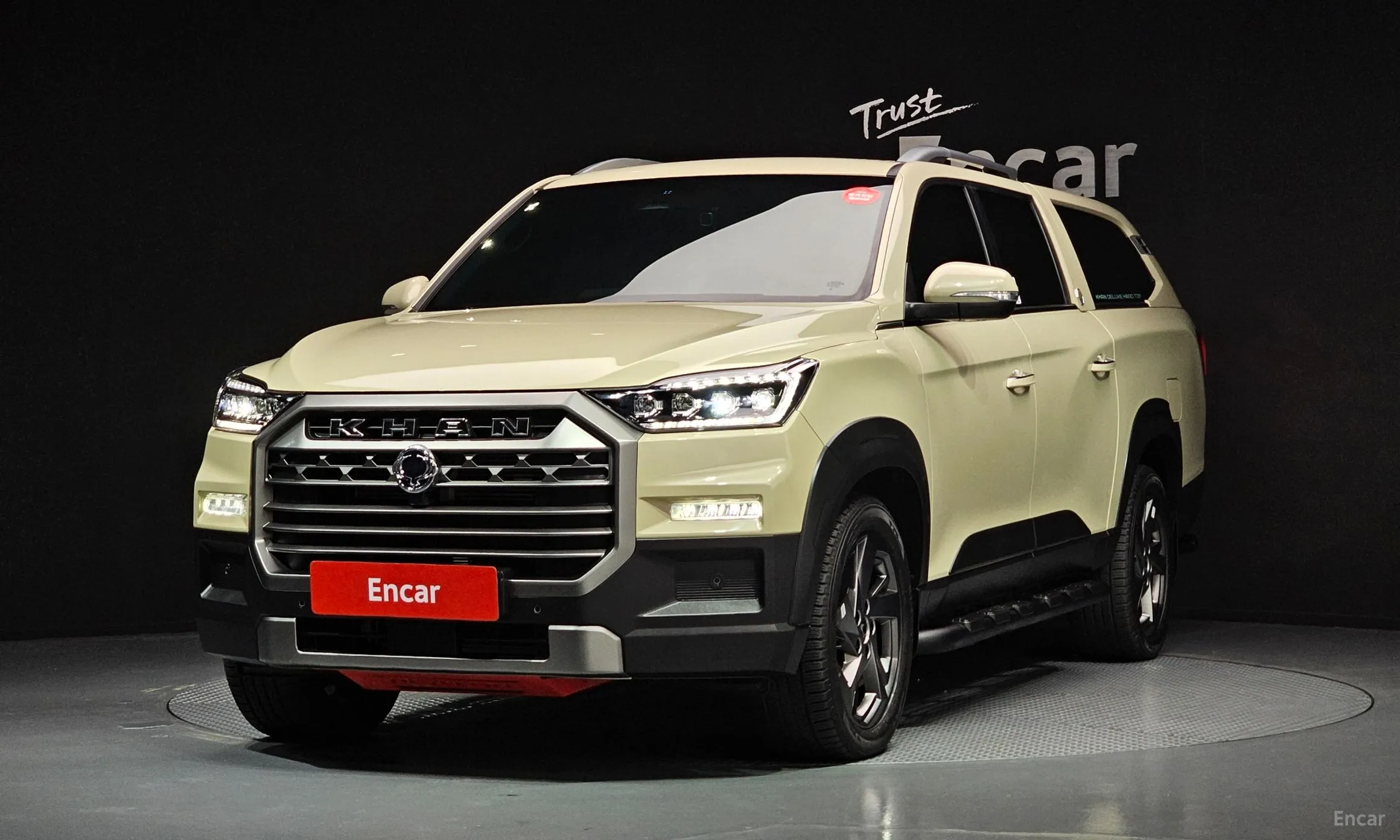 Rexton Sports Khan