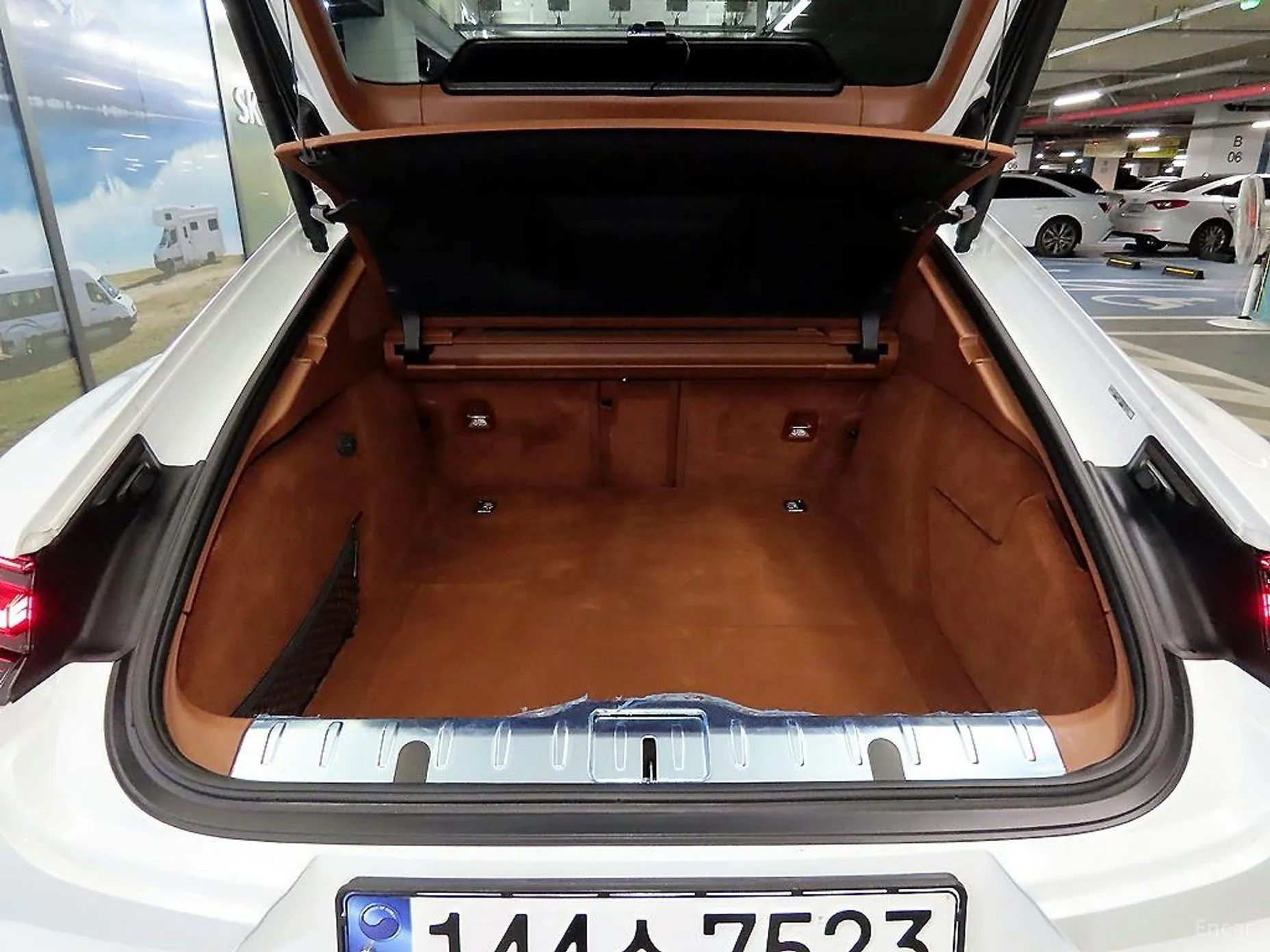 Porsche Panamera (971) превью 16