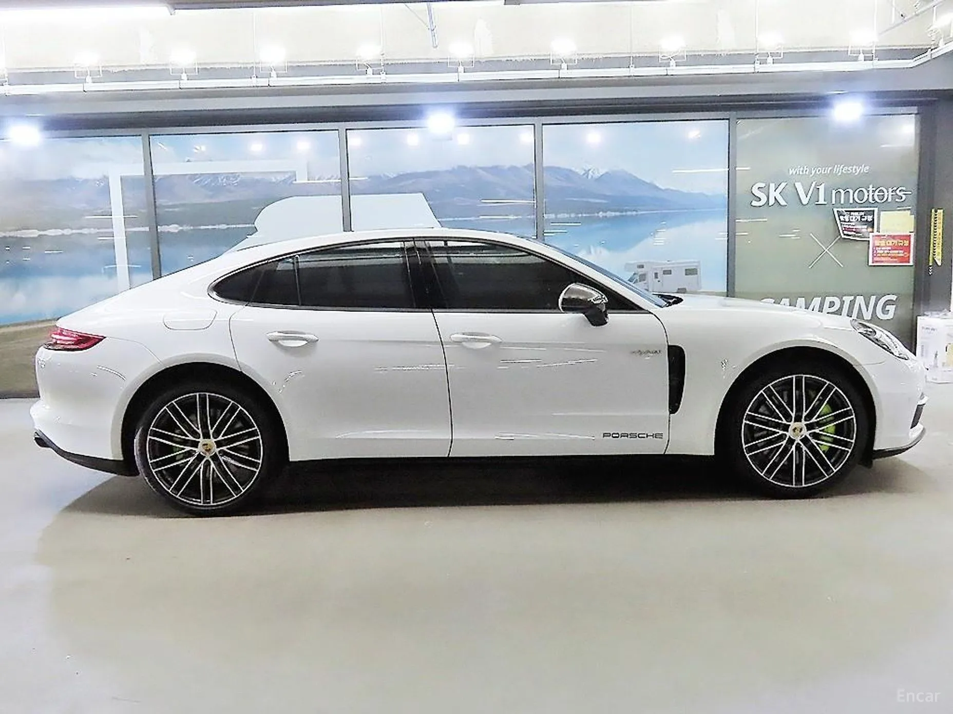 Porsche Panamera (971) превью 3