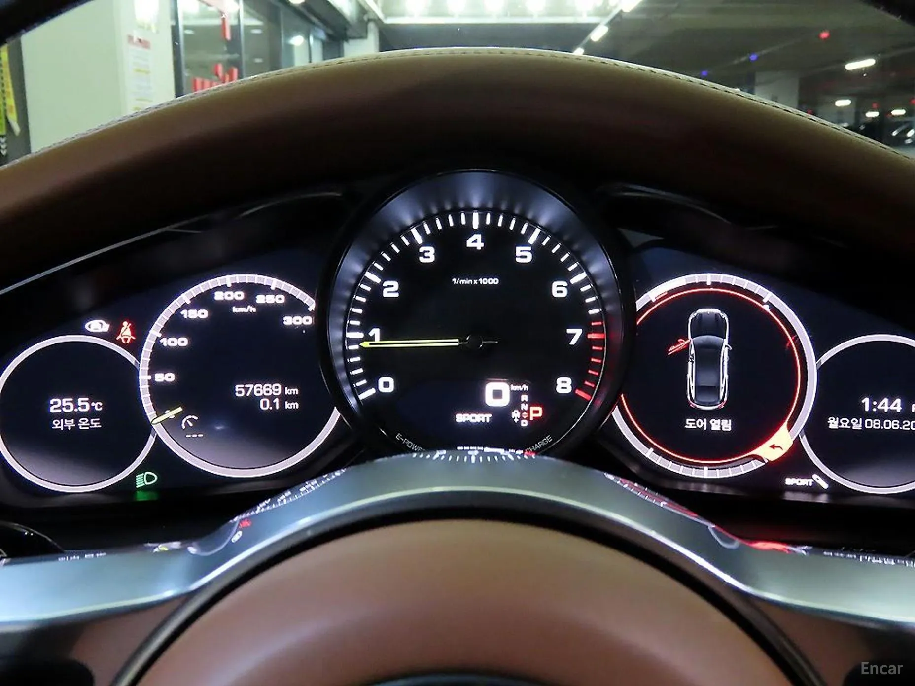 Porsche Panamera (971) превью 9