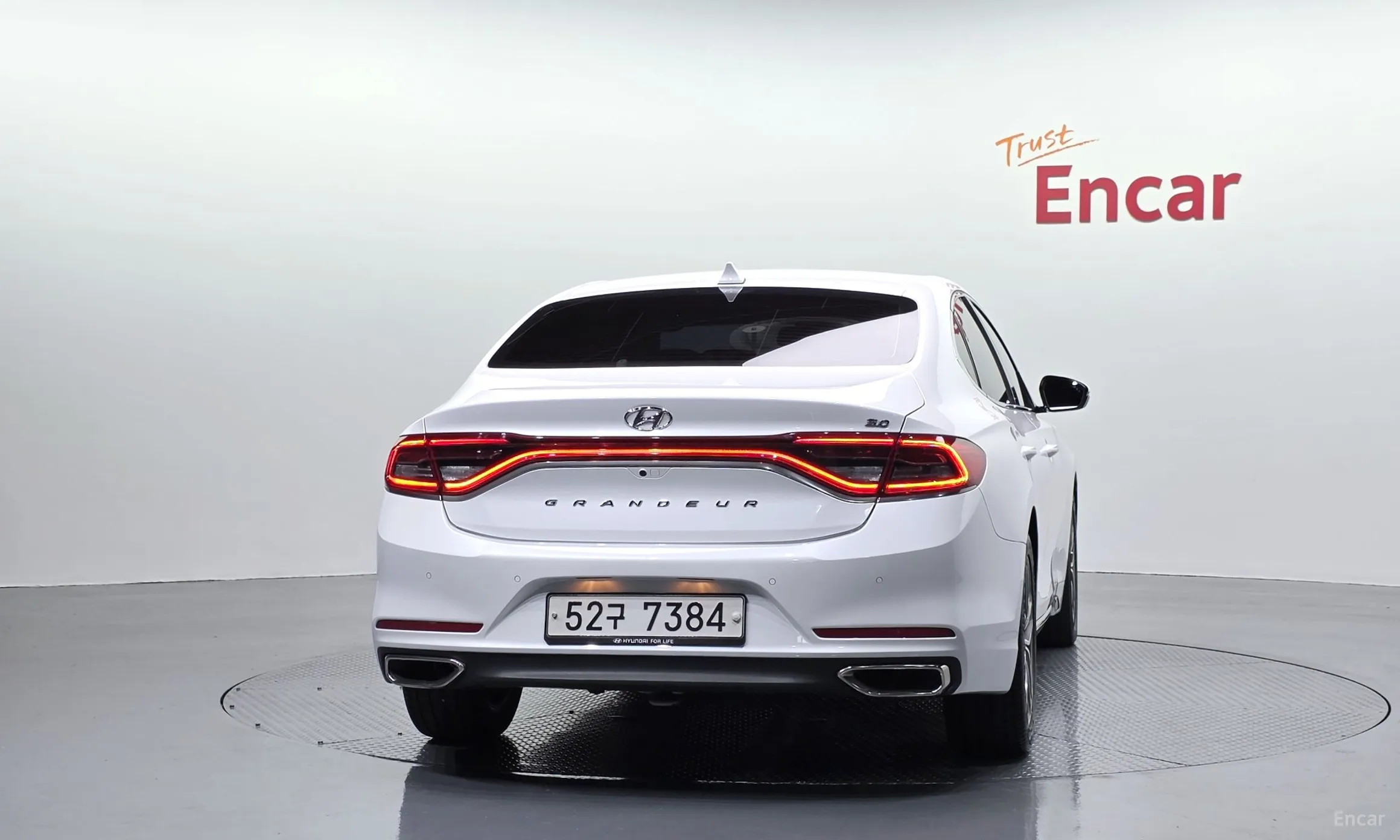 Hyundai Grandeur IG превью 4