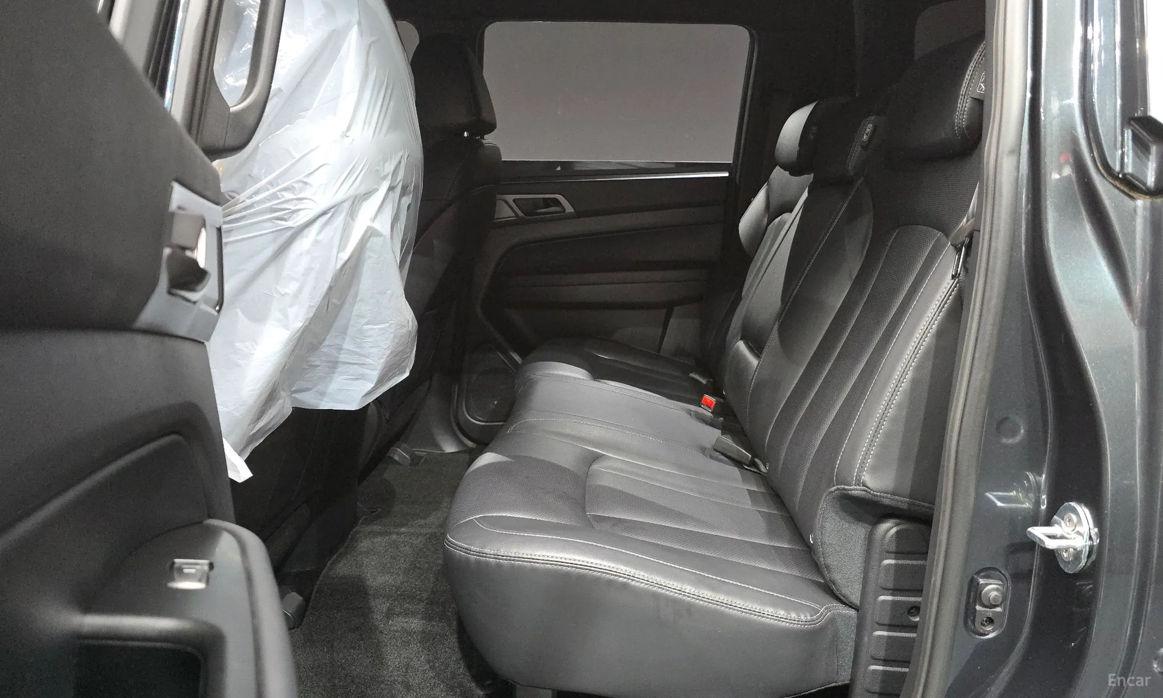 KG Mobility (SsangYong) Rexton Sports превью 12