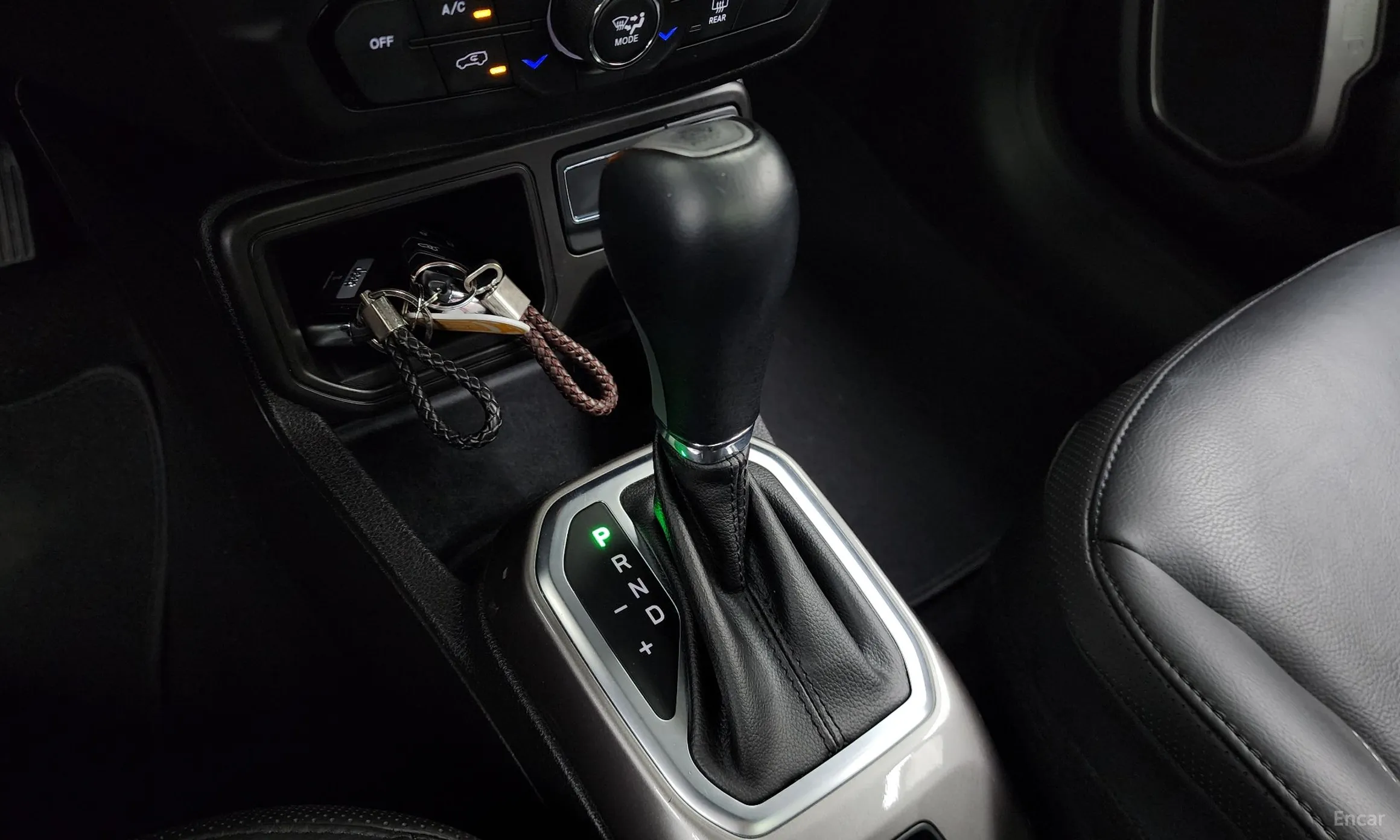 Jeep Renegade превью 9