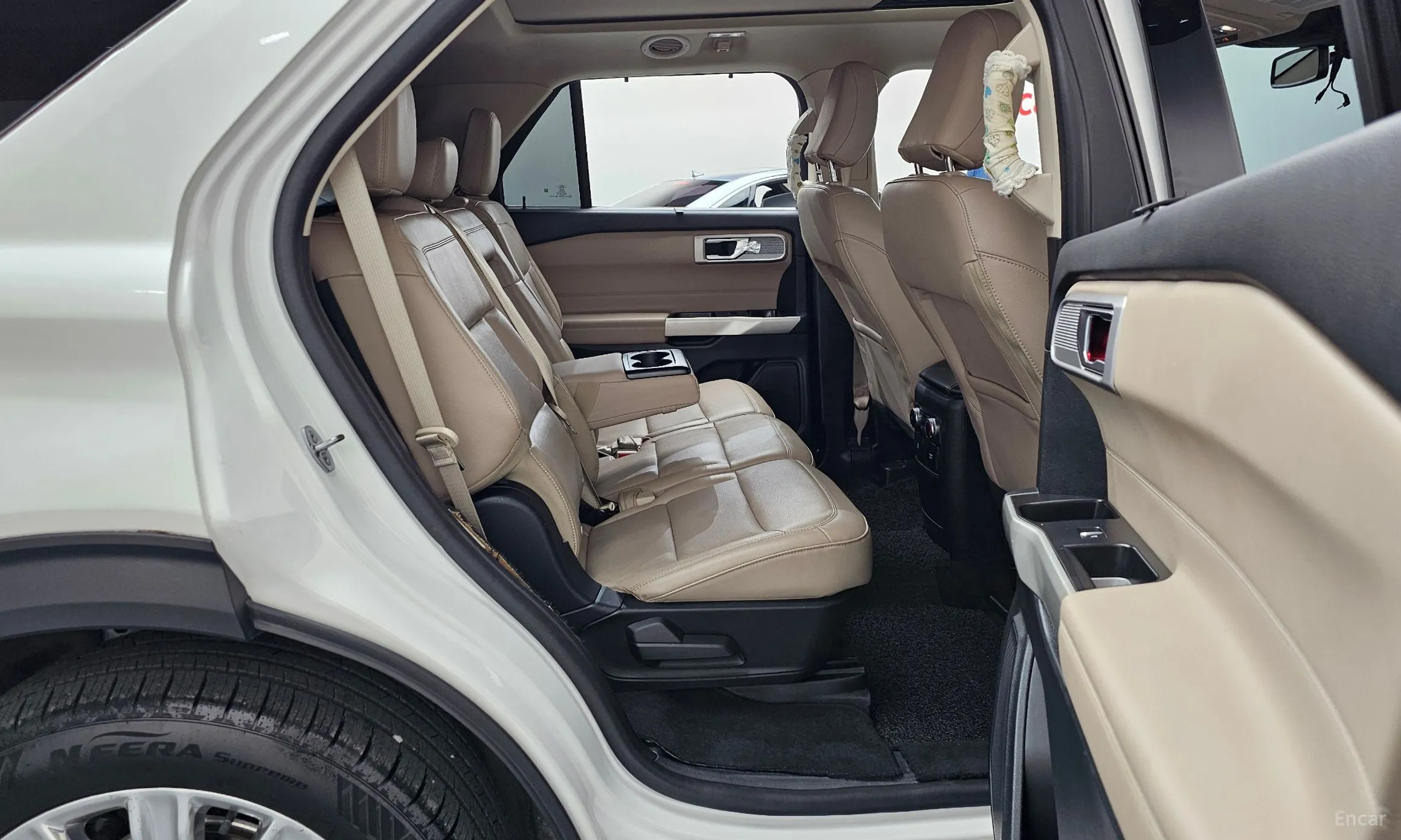 Ford Explorer 6th Generation превью 11