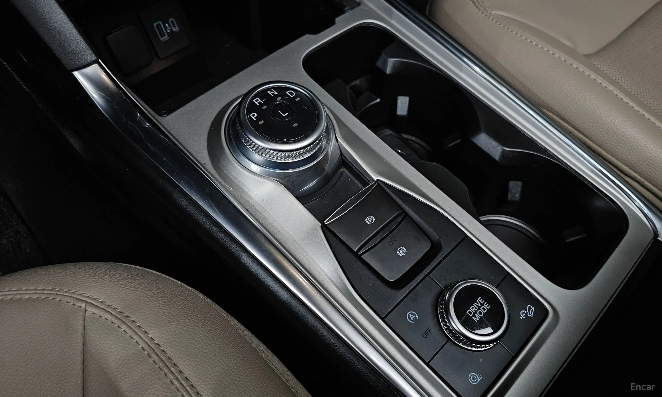Ford Explorer 6th Generation превью 9