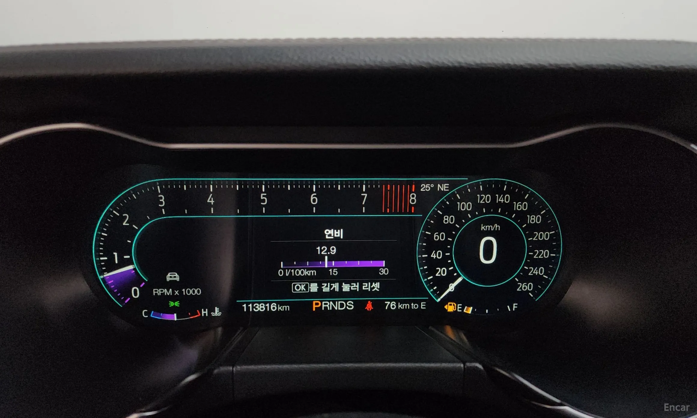 Ford Mustang превью 8