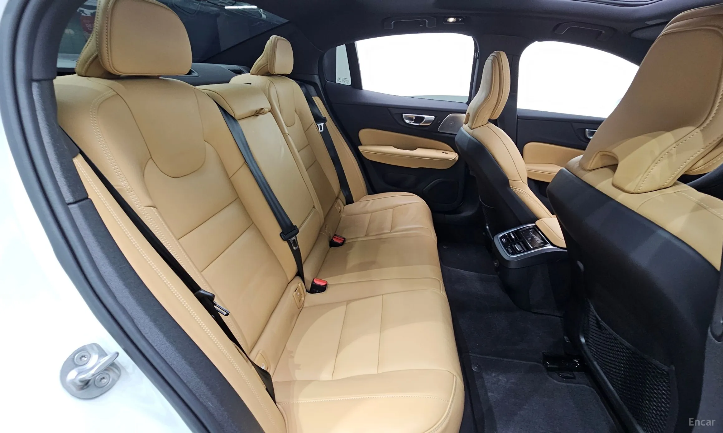 Volvo S60 3rd Generation превью 19