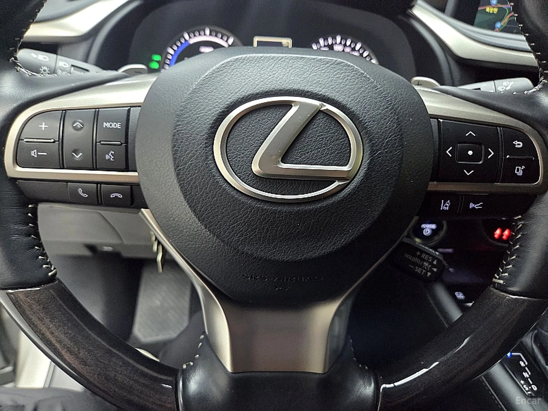 Lexus RX450h Gen 4 превью 12