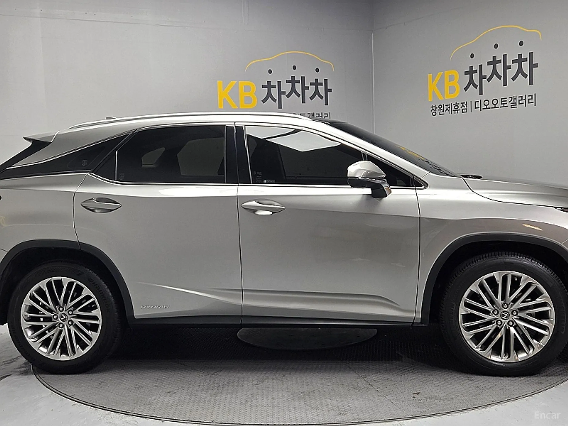 Lexus RX450h Gen 4 превью 4