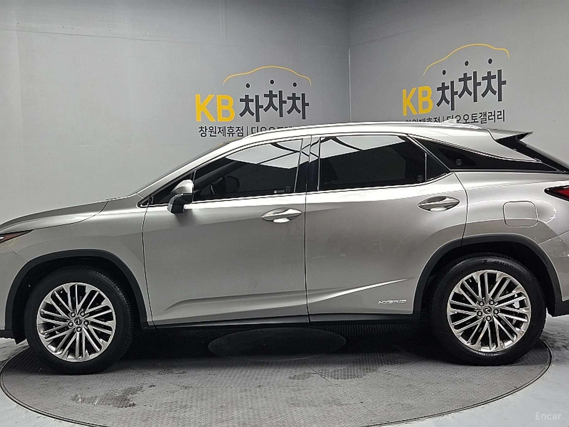 Lexus RX450h Gen 4 превью 8