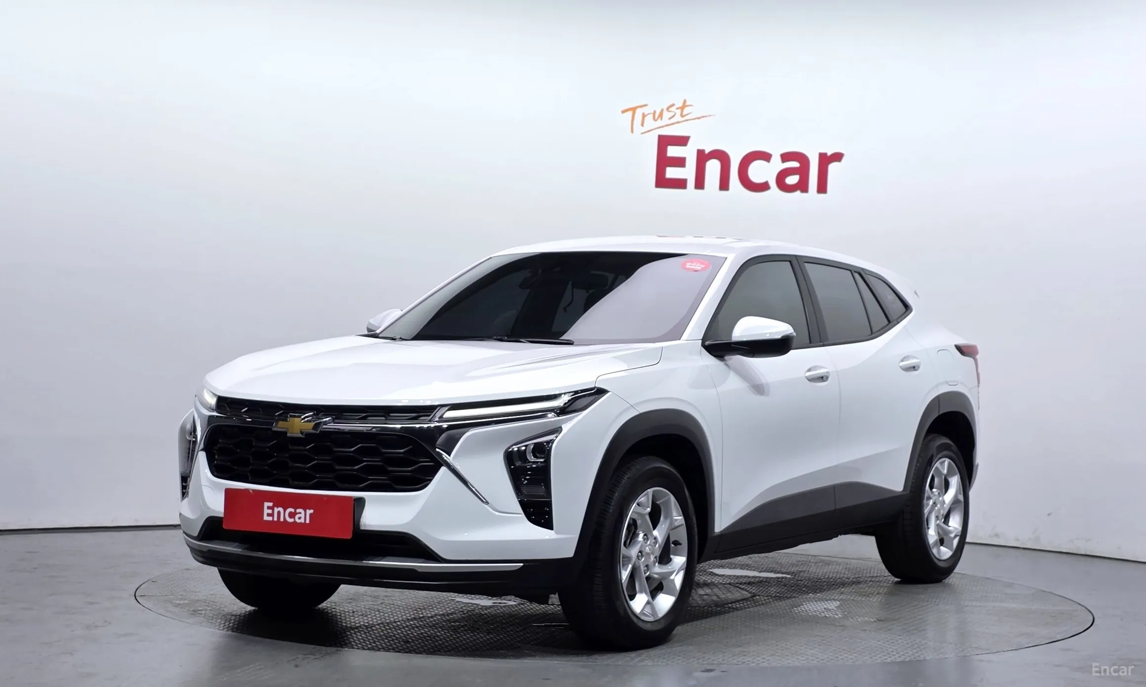Trax Crossover