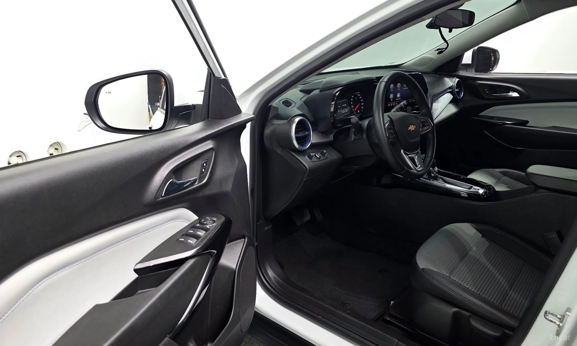 Chevrolet (GM Daewoo) Trax Crossover превью 11
