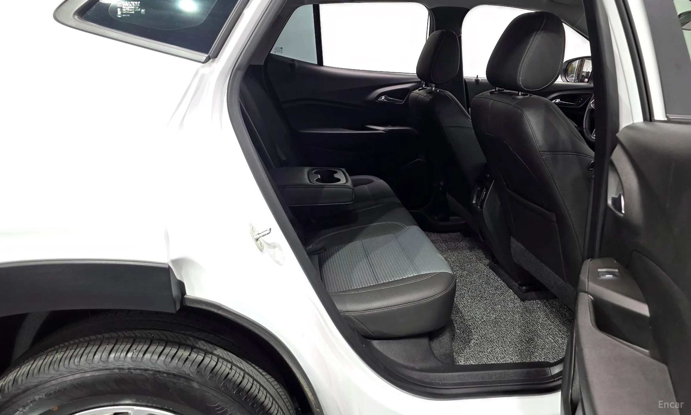 Chevrolet (GM Daewoo) Trax Crossover превью 12